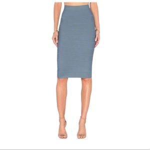 🌴 SOLD BCBG MAXAZRIA Bandage Grey Pencil Skirt🌴